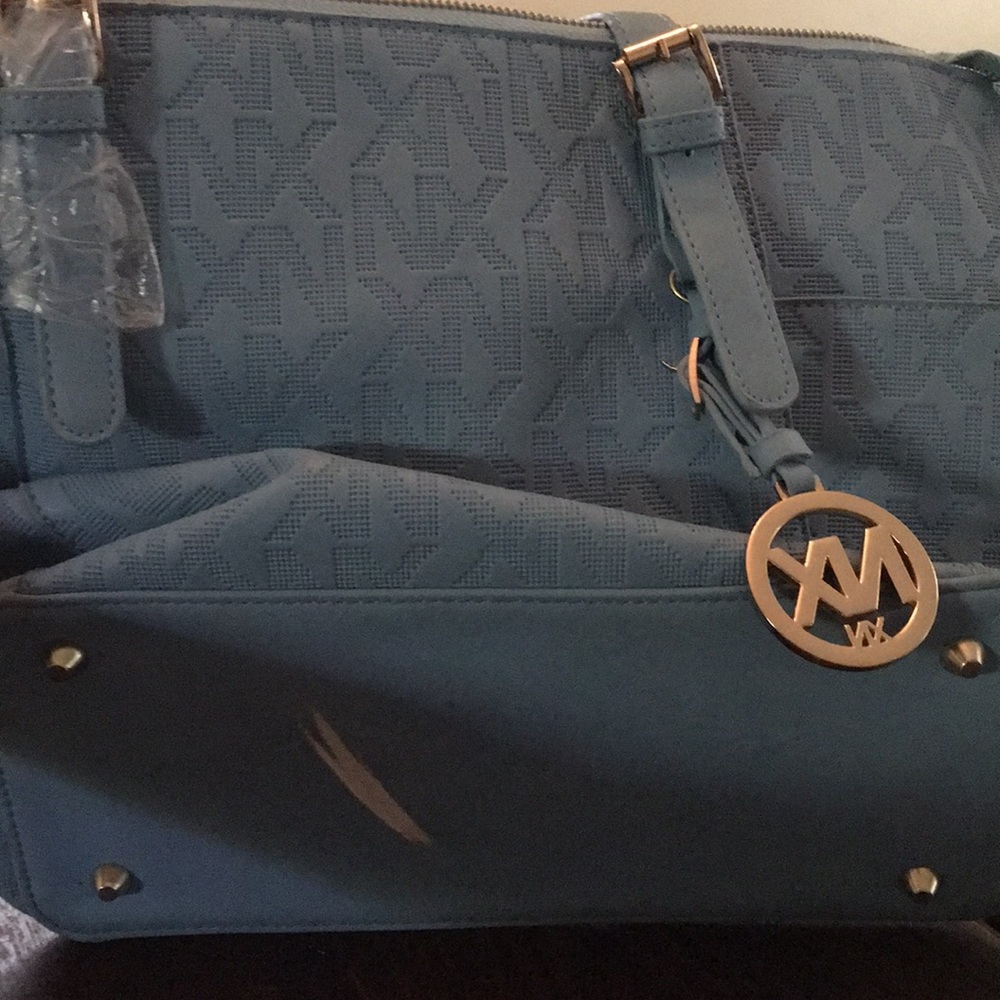 Hand bag